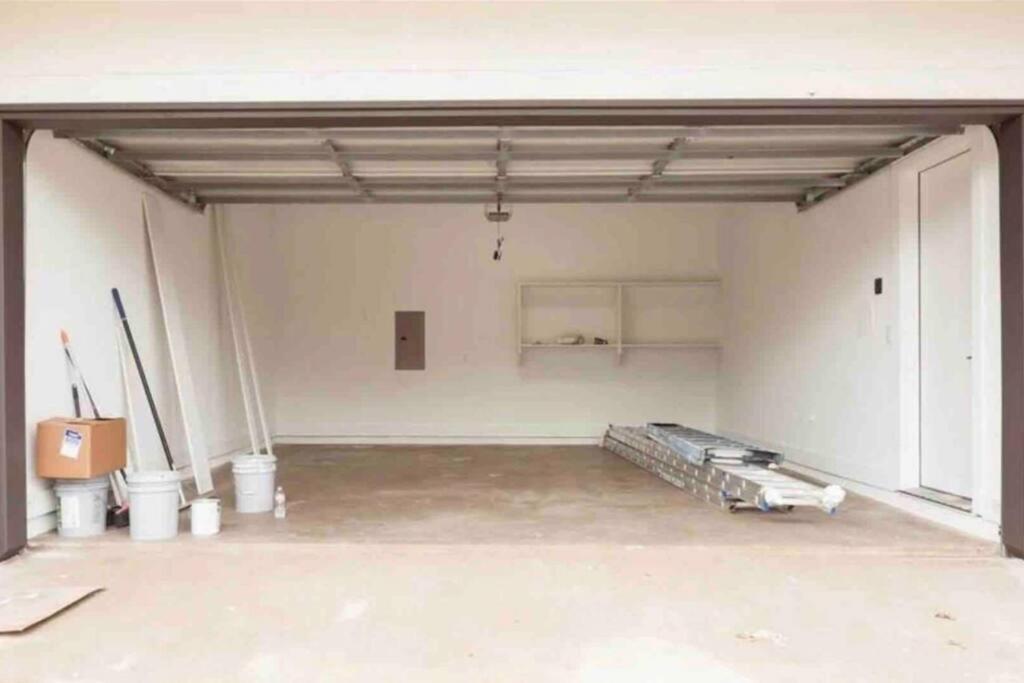 Glamorous Perfectly Located Luxury 2 Bed Townhome ดัลลัส ภายนอก รูปภาพ